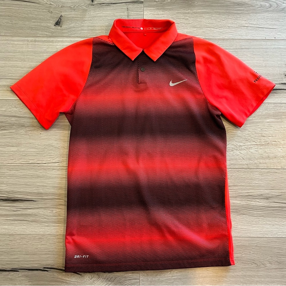 Tiger Woods Mens Small Golf Shirt Mens Red Striped Polo Pelican Hill 20 x 27